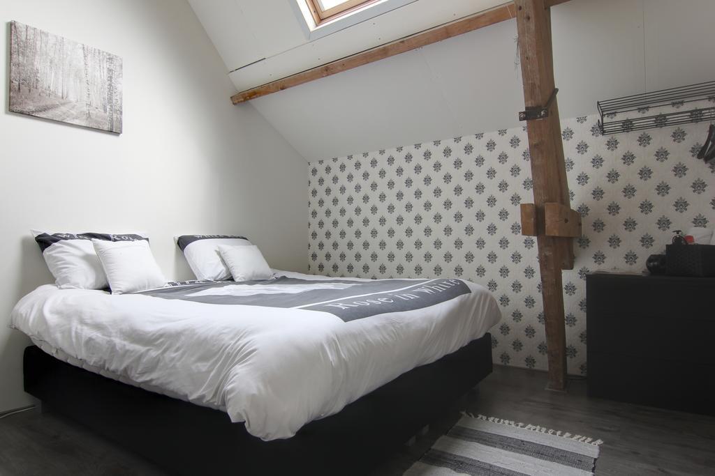 D'N Twist Bed and Breakfast Overloon Camera foto