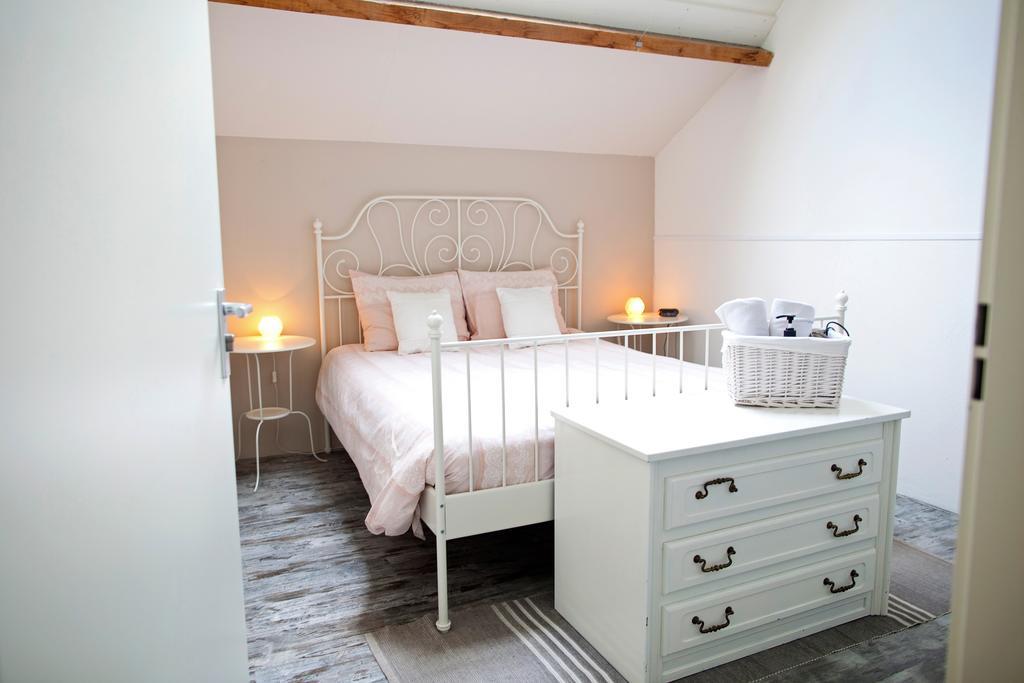 D'N Twist Bed and Breakfast Overloon Esterno foto