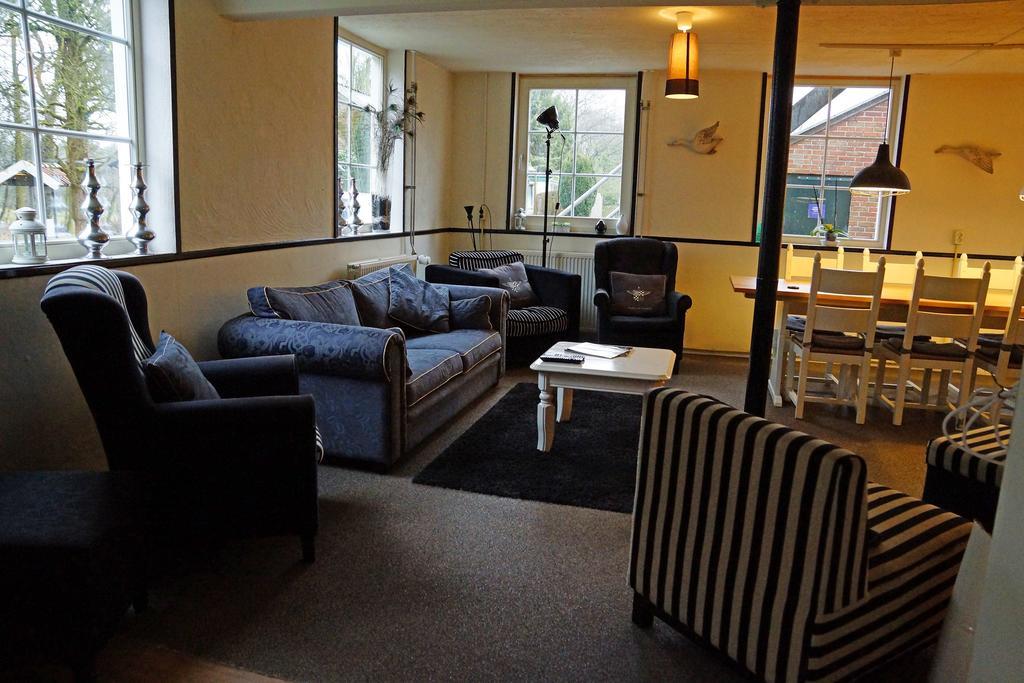 D'N Twist Bed and Breakfast Overloon Esterno foto