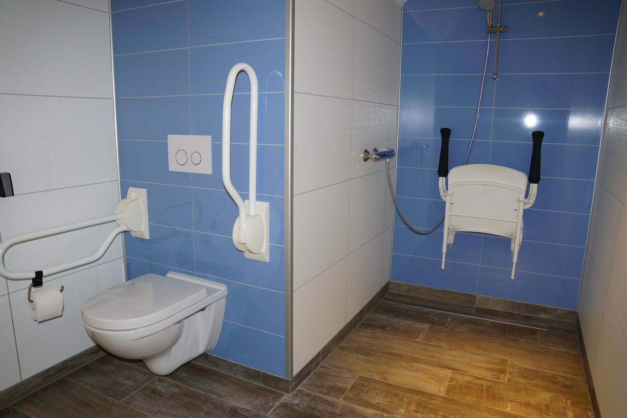 D'N Twist Bed and Breakfast Overloon Esterno foto
